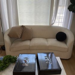 Sofa 