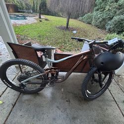 Giant Trance X1 Full suspension Mountain Bike