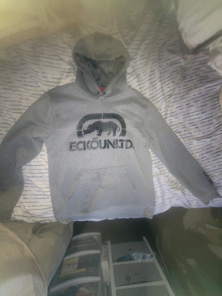 ECKO Hoodie Size M