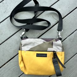 Sherpani - Small Crossbody Purse