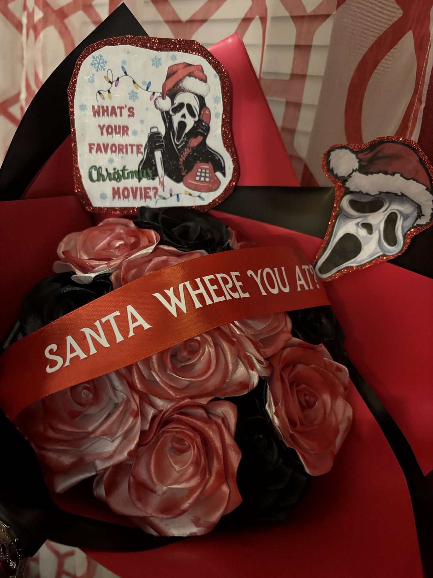 Ghost Face Xmas Bouquet