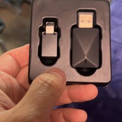 Wireless CarPlay Adapter 