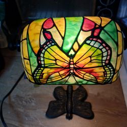 Vintage Tiffany Style Lamp