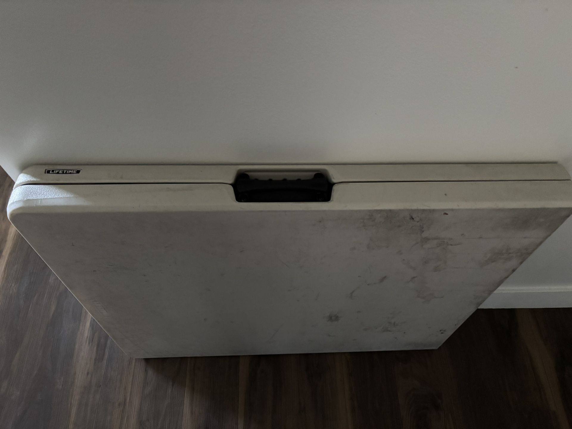 Foldout Table