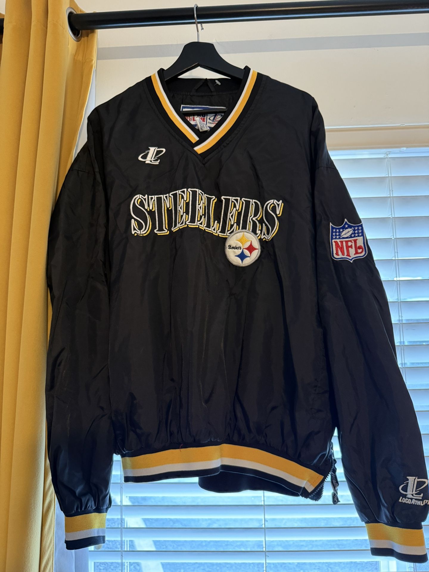 Steelers Men Jacket / Windbreaker Size XL