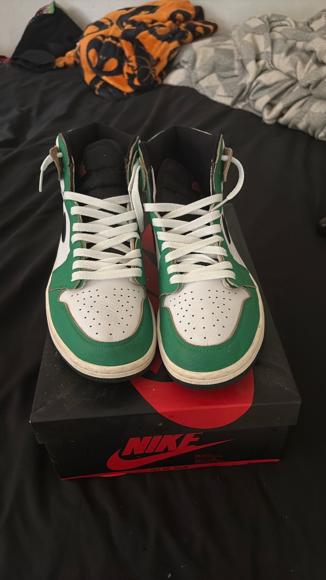 Jordan 1 Retro High Lucky Green