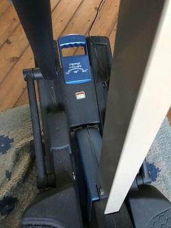 ProForm XP 520 Razor Elliptical with Perfect Motion Technology for Sale in Chicago IL OfferUp