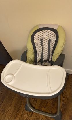 Graco Baby High Chair (Lime Green) - Make A Offer!