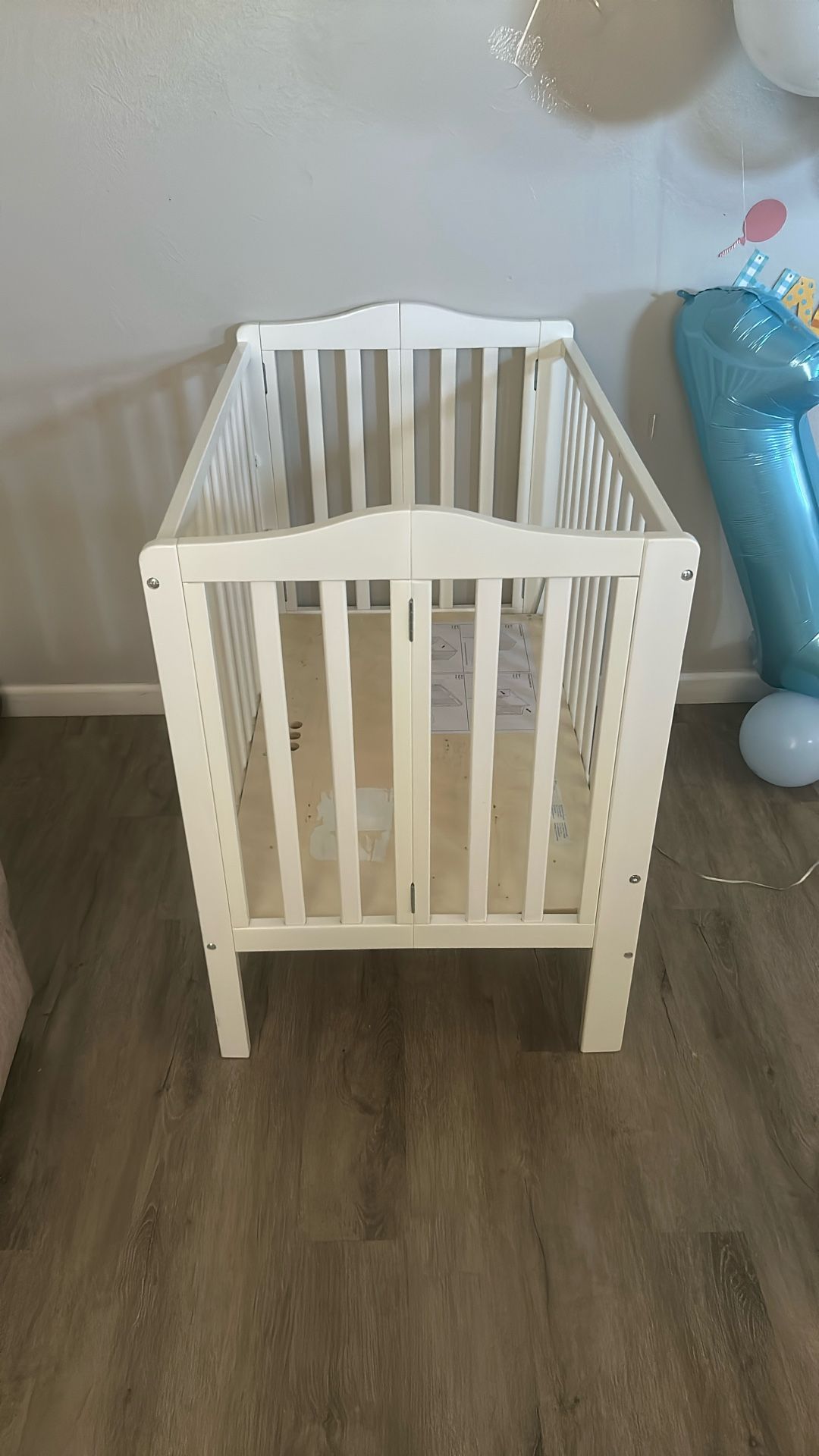 Mini Crib / Foldable Crib 