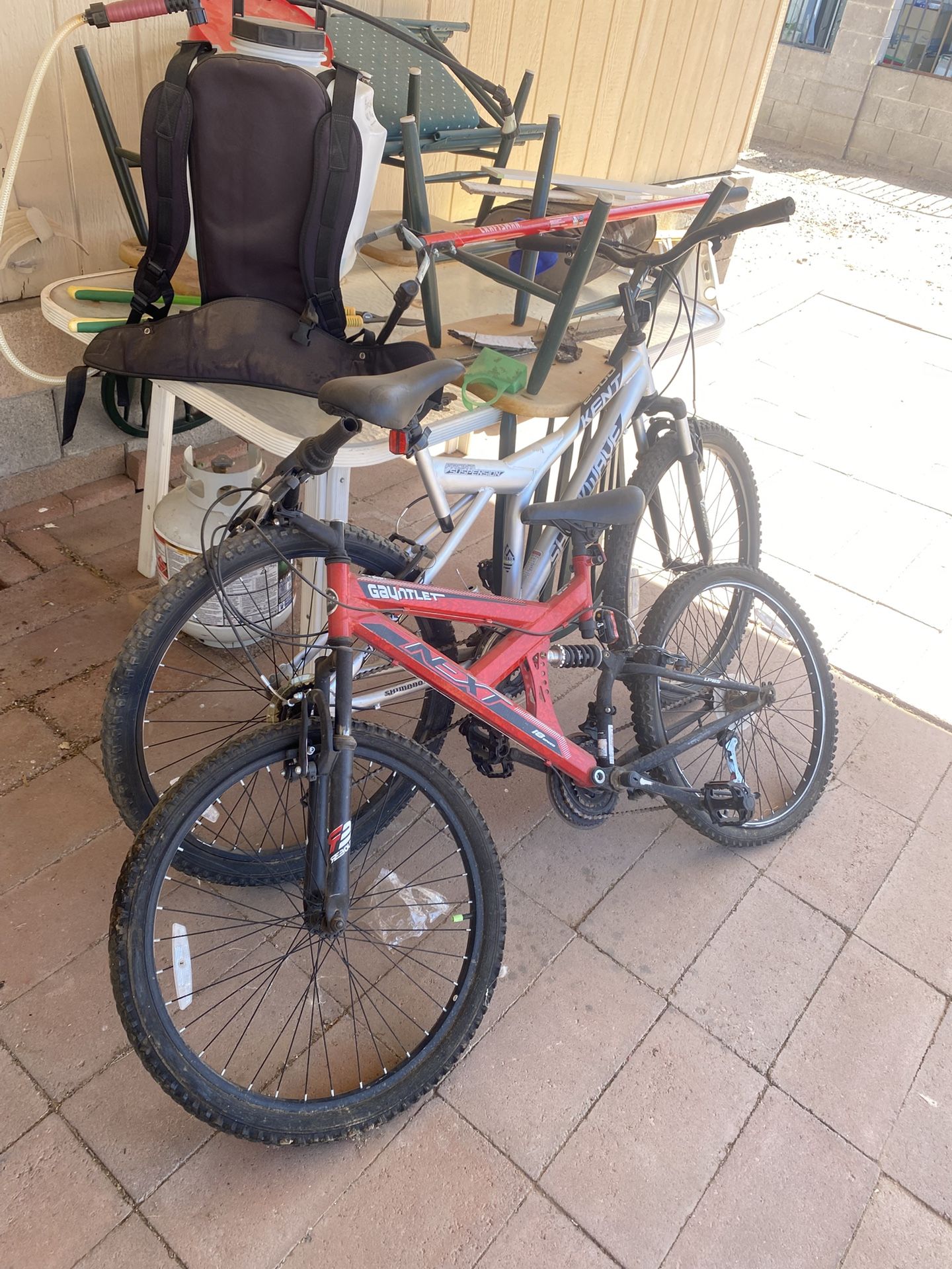 2 Bikes