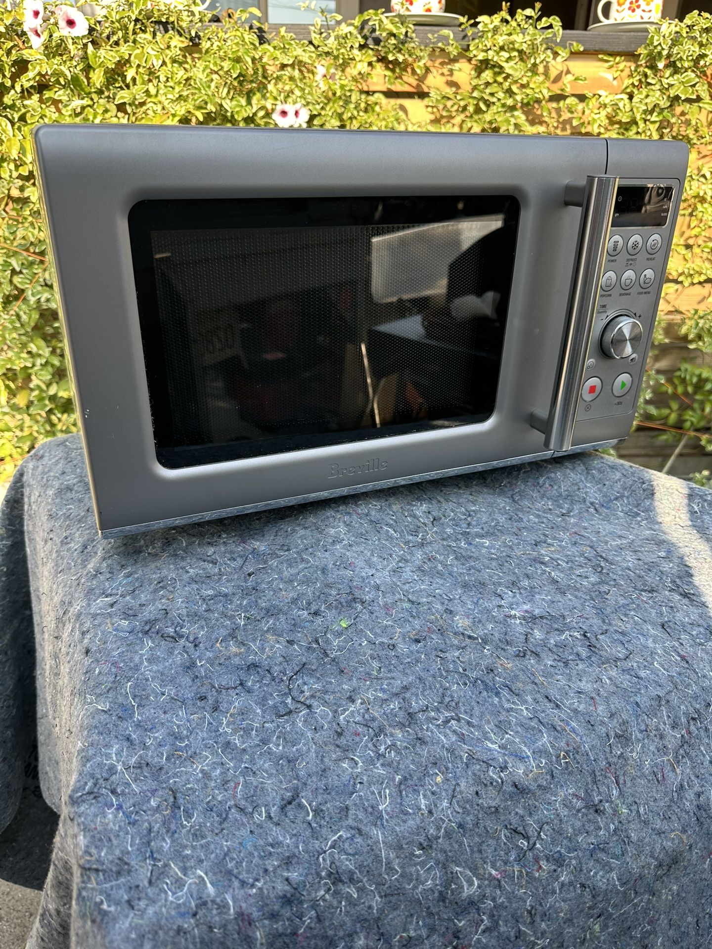 Breville Microwave