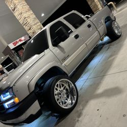 2005 2500 Chevy Duramax 