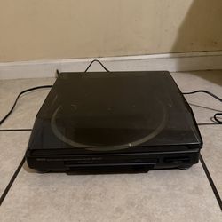 Denon DP-26F Fully Automatic Turntable – Vintage Record Player