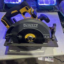 Dewalt Circular Saw Cordless, GREAT PRICE!!!