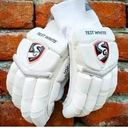 Test White Cricket Batting Gloves Mens Size (Left and right)