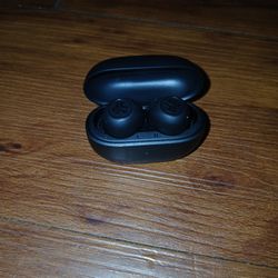 J LAB WIRELESS EARBUDS - BLUETOOTH CONNECTION 