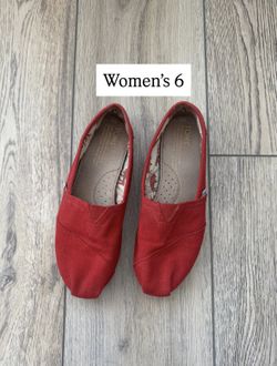 Tom’s Shoes