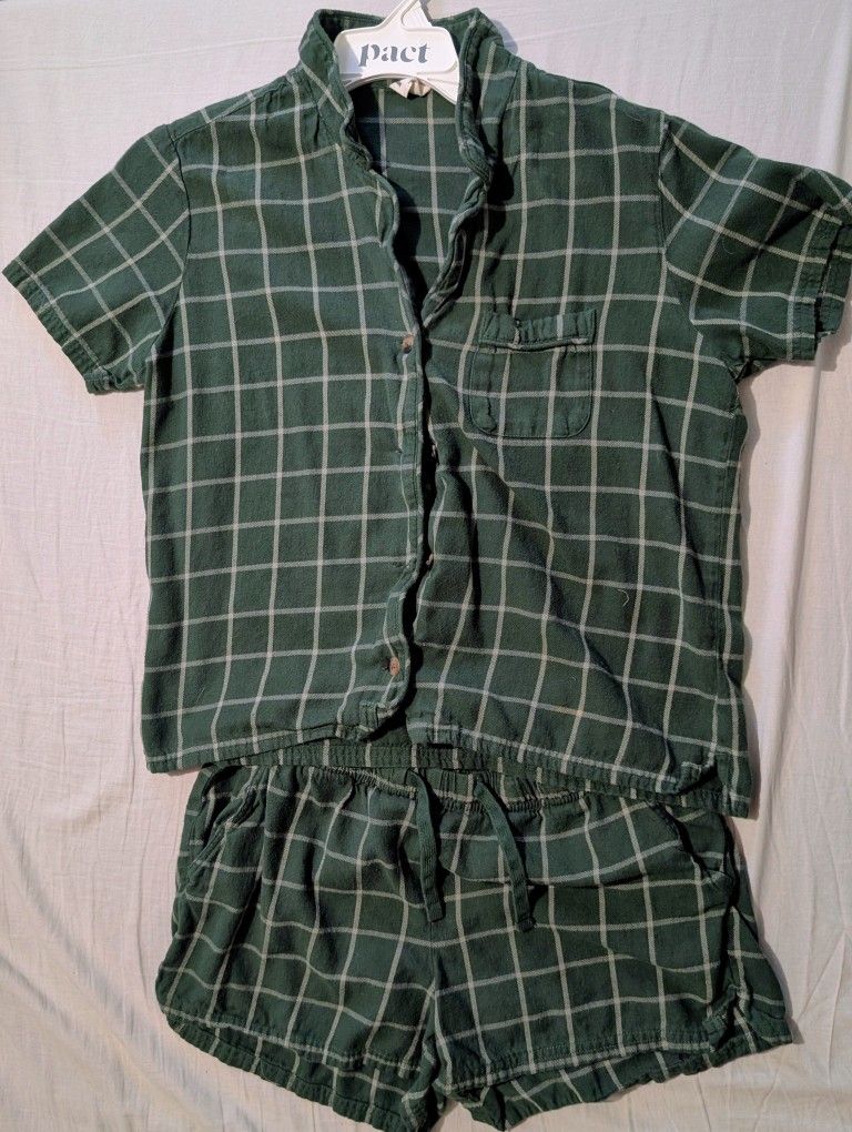 Pact Mountain Flannel Pajamas