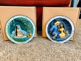 Disney Pocahontas Plates