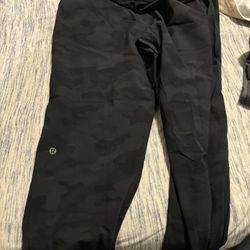 Lululemon Camo Medium Sweatpants (UNISEX)