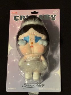 Crybaby Pop mart