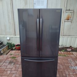 SAMSUNG STAINLESS STEEL FRIDGE FREE DELIVERY 