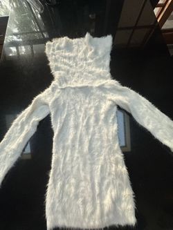 Guess Women’s Long Sleeve Small