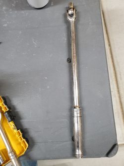 Snap on breaker bar
