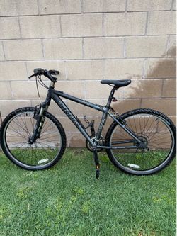 Trek 3700 Mountain Bike 26” Alpha Aluminum Shimano