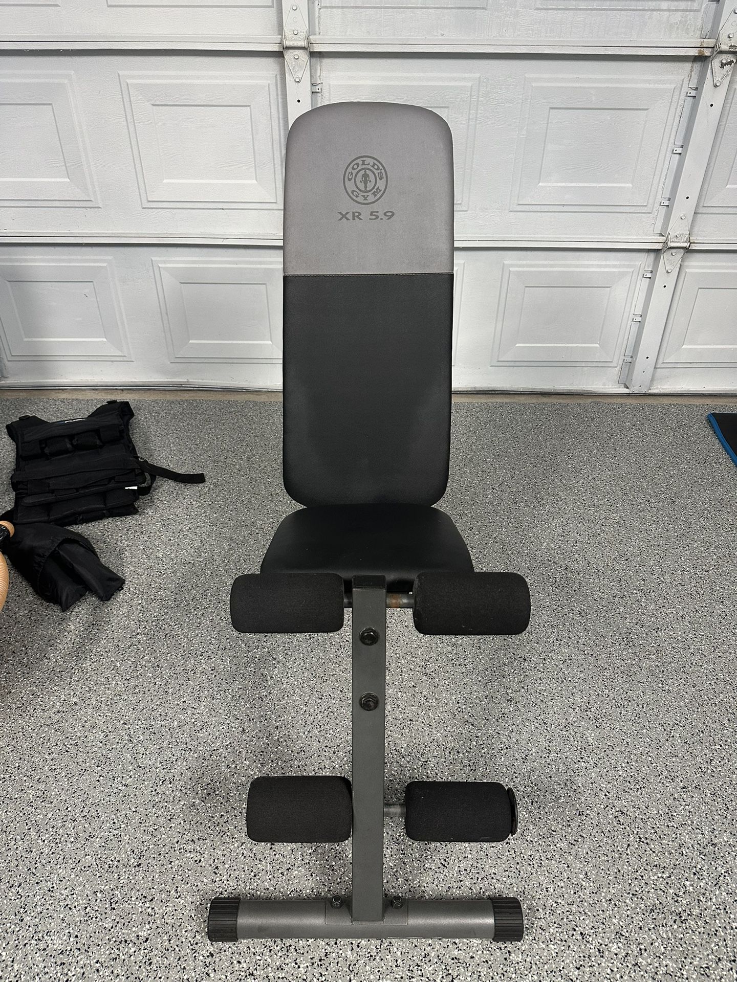 Golds Gym Workout Bench