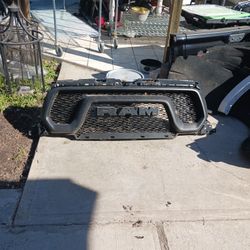 2019-2024 RAM 1500 Rebel Grill OEM 