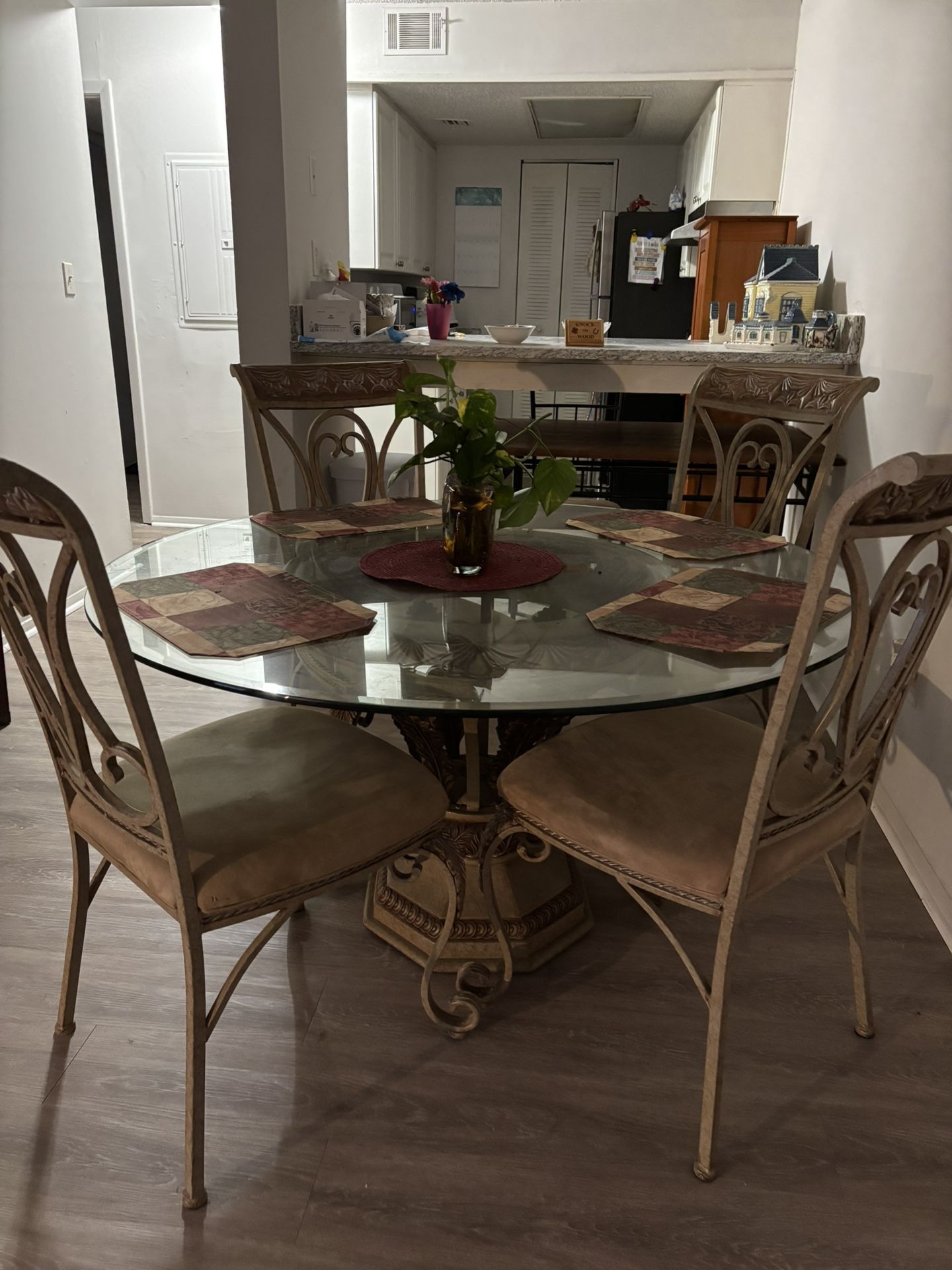 Dining Table And 4 Chairs