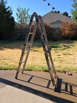 WERNER Commercial Ladder/Scaffolding