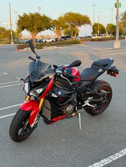 2017 BMW S 1000 R