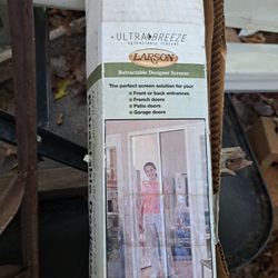 Retractable Designer Screens White 