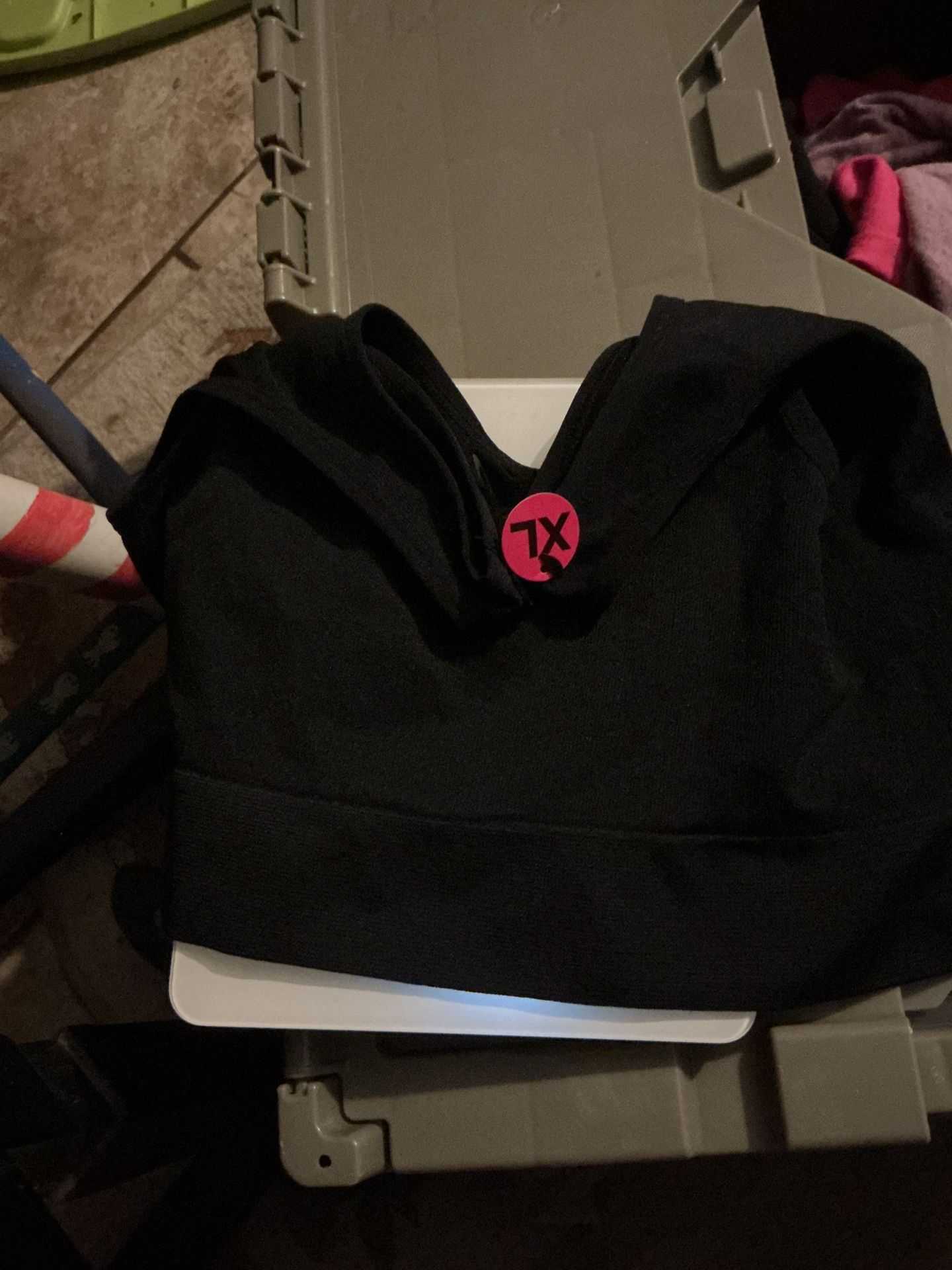 Brand New Zone Pro Sports Bra Size Xl Black