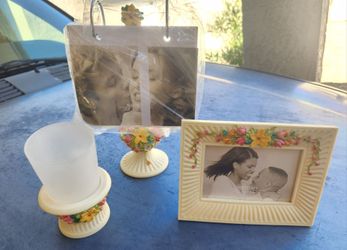 Salton Home Floral Photo Frame Set with Candle Holders