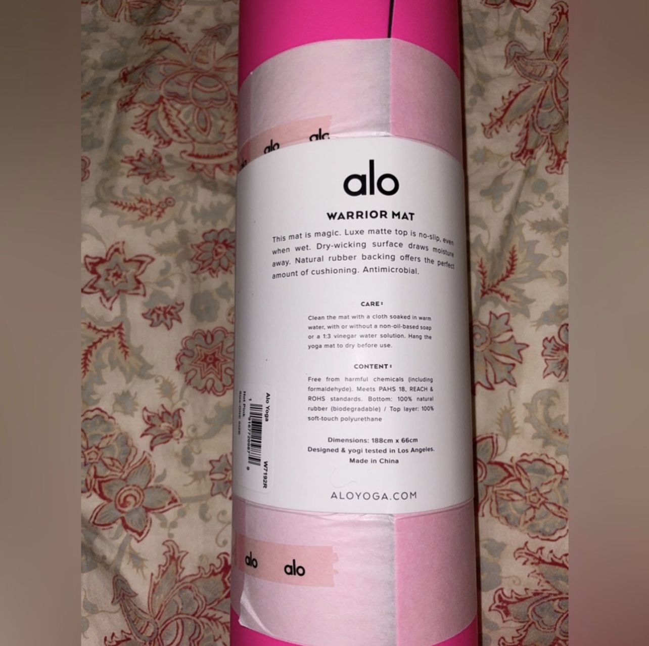 Hot Pink Warrior Yoga Mat - ALO YOGA for Sale in Los Angeles, CA - OfferUp