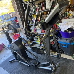 Life Fitness Elliptical