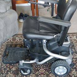 Golden Corporation Light Rider Envy Portable Electric Chair