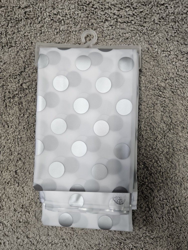 Shower liner