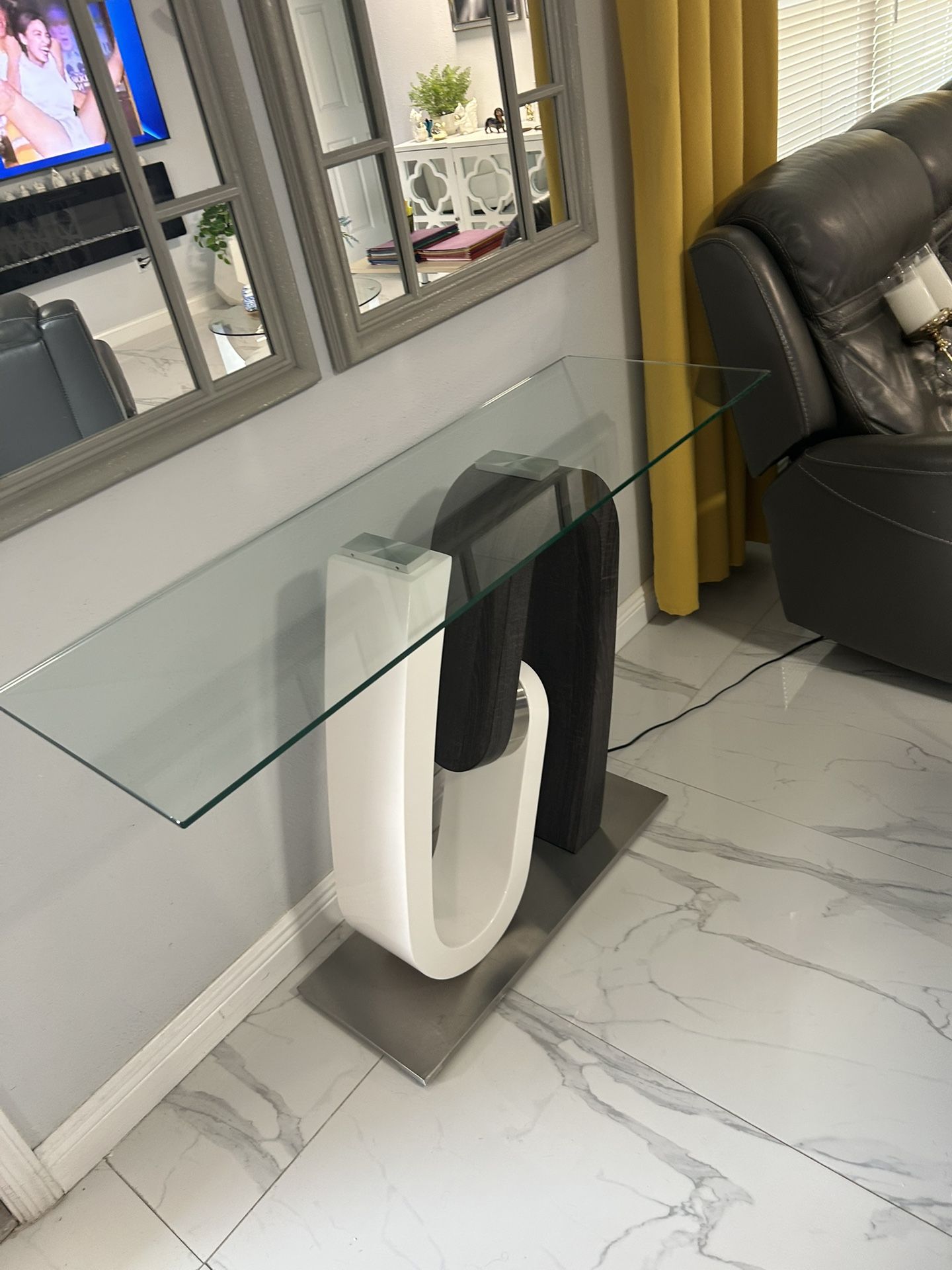 Intertwine Console Table
