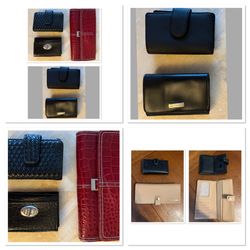 Wallets, Credit Card Holders And Change Purses