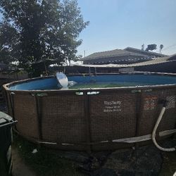 Aboveground Swimming Pool 