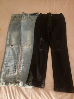 2 Pants 👖 For Tollder Size 5t