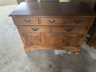 Tell City Dining Room Server