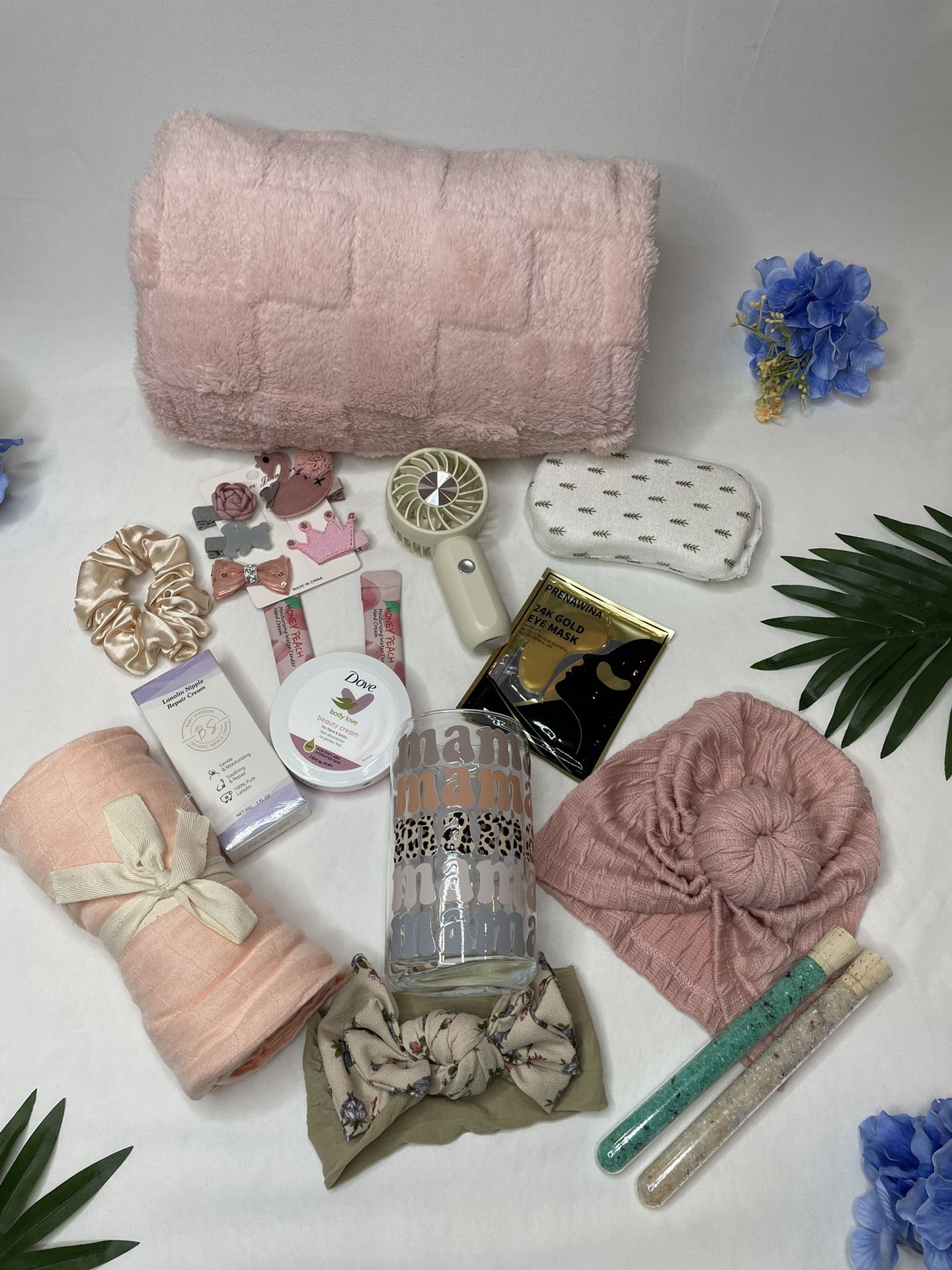 Pink Mommy Gift Box