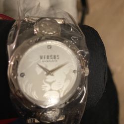 Women’s Versus Silver Watch