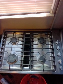Stainless Steel 4-Burner Gas Cooktop