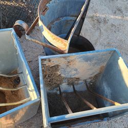 Metal Horse Feeders